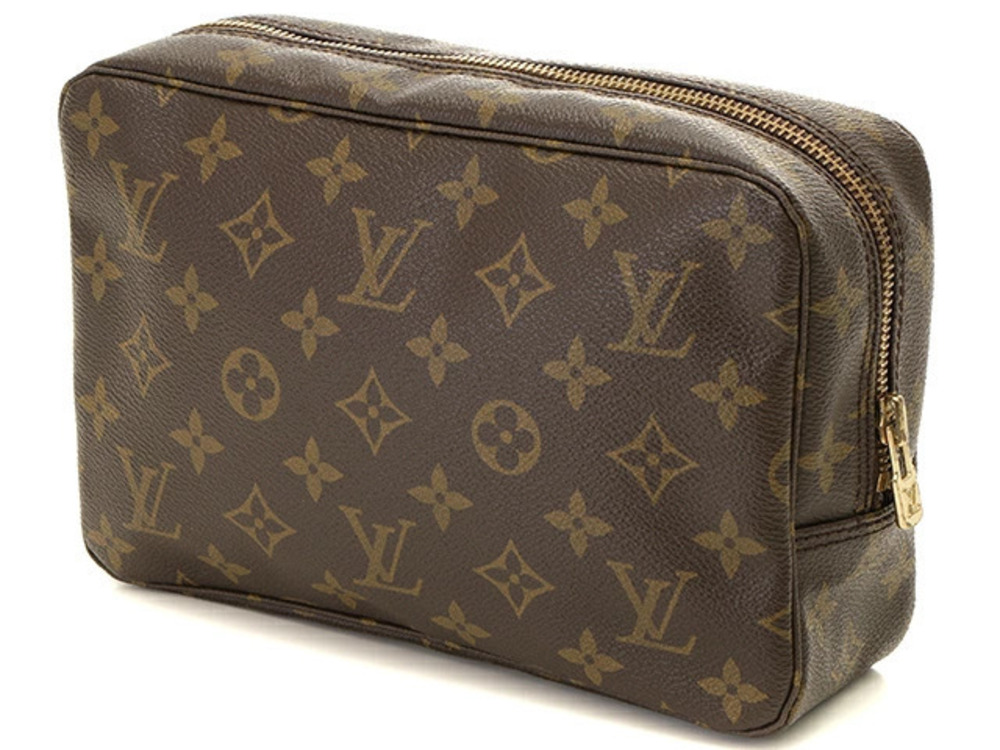 Louis Vuitton Trouse Toilette Monogram Brown